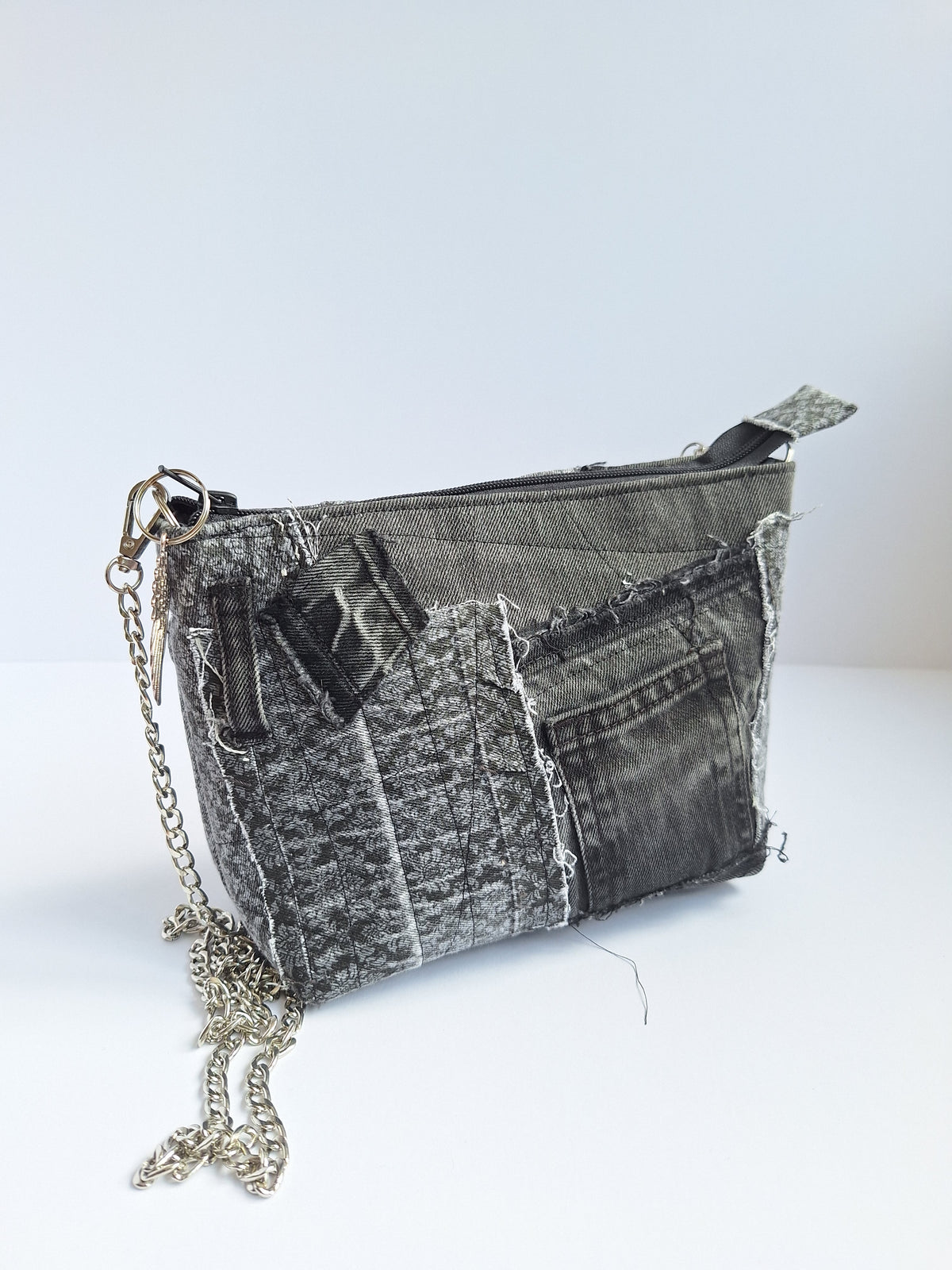 The Chain Strap Mini: Grey & floral